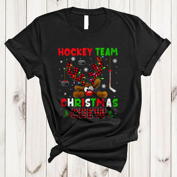 MacnyStore - Hockey Team Christmas Crew, Cute Lovely Plaid Reindeer, Matching Hockey X-mas Group T-Shirt
