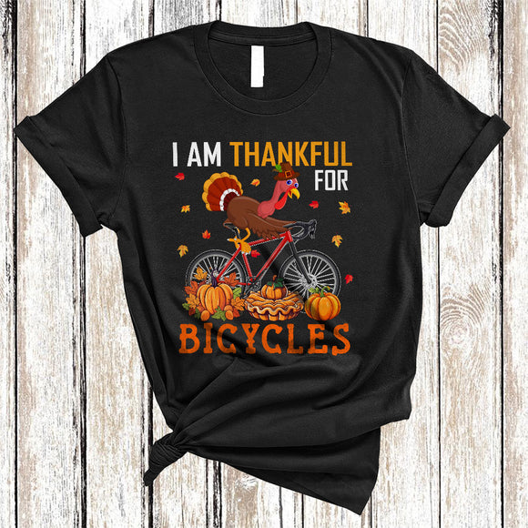 MacnyStore - I Am Thankful For Bicycle, Adorable Thanksgiving Turkey Riding Biker, Fall Leaf Pumpkin T-Shirt