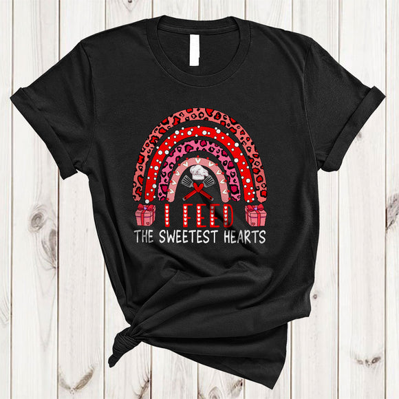 MacnyStore - I Feed The Sweetest Hearts, Awesome Valentine's Day Lunch Lady Lover, Leopard Rainbow T-Shirt