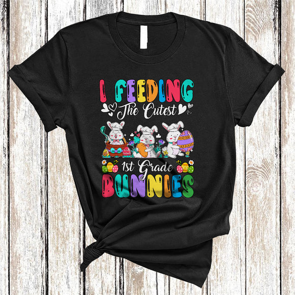 MacnyStore - I Feeding The Cutest 1st Grade Bunnies, Amazing Easter Bunny Lunch Lady Group, Egg Hunt T-Shirt