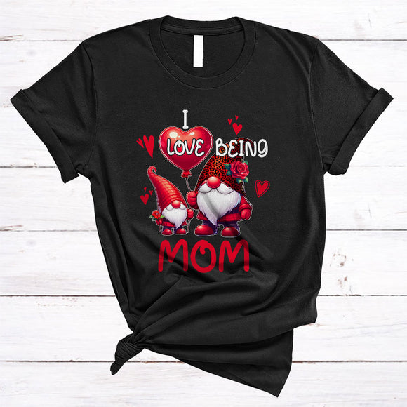 MacnyStore - I Love Being Mom, Awesome Valentine's Day Couple Gnomes Hearts, Matching Family Group T-Shirt