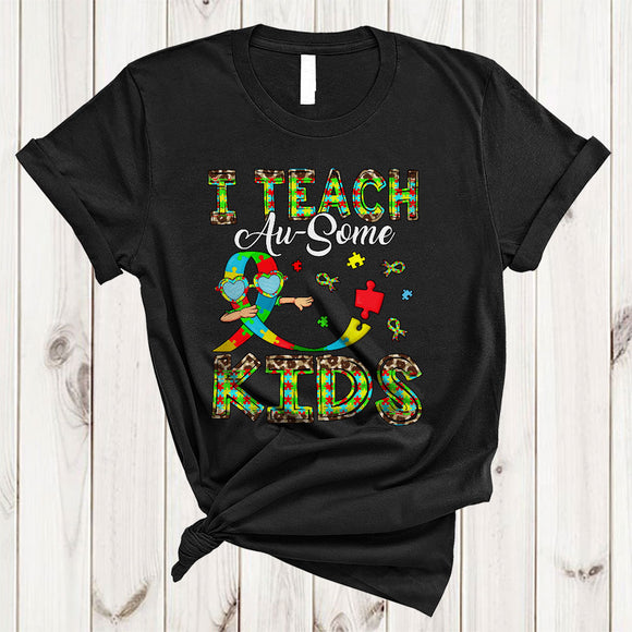MacnyStore - I Teach Au-some Kids, Awesome Autism Awareness Puzzle Ribbon Dabbing, Teacher Lover T-Shirt