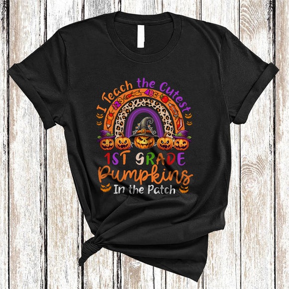 MacnyStore - I Teach the Cutest 1st Grade Pumpkins, Lovely Halloween Rainbow Pumpkin, Teacher Teaching T-Shirt