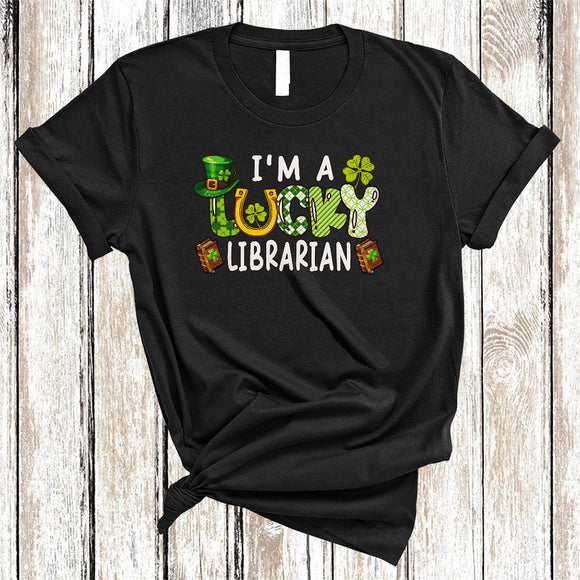 MacnyStore - I'm A Lucky Librarian, Joyful St. Patrick's Day Shamrocks Librarian Group, Lucky Irish Family T-Shirt