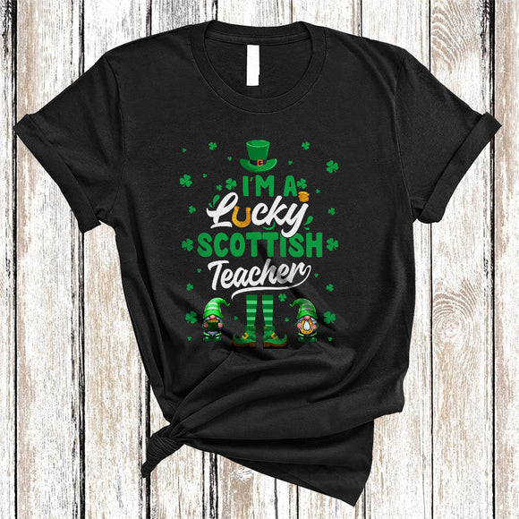 MacnyStore - I'm A Lucky Scottish Teacher, Awesome St. Patrick's Day Shamrock Gnome, Teacher Group T-Shirt