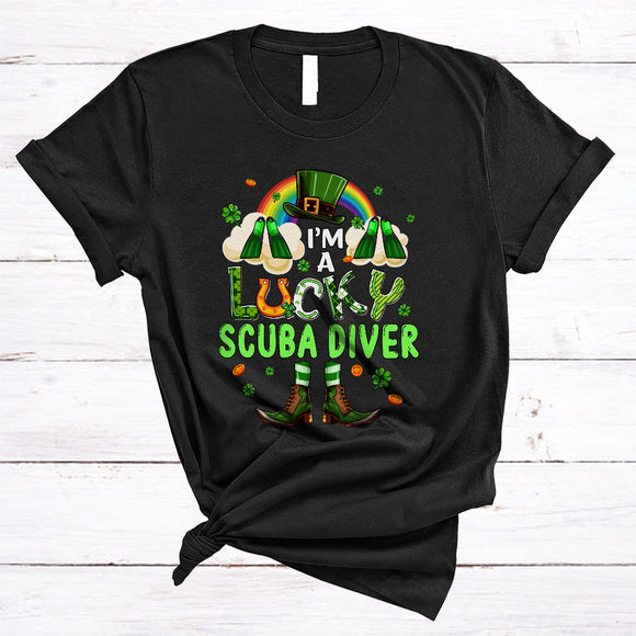 MacnyStore - I'm A Lucky Scuba Diver, Awesome St. Patrick's Day Plaid Lucky Shamrock, Rainbow Irish Group T-Shirt