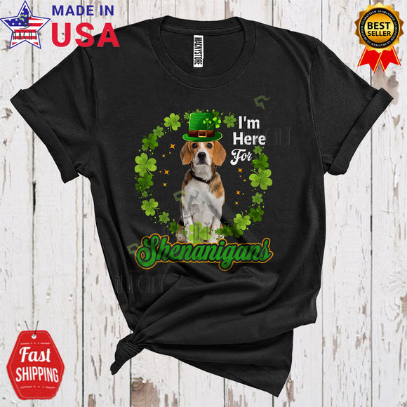 MacnyStore - I'm Here For Shenanigans Funny Cute St. Patrick's Day Leprechaun Beagle Shamrock Circle T-Shirt