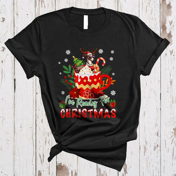 MacnyStore - I'm Ready For Christmas, Cheerful Santa Reindeer Whippet In Coffee Cup, X-mas Snow Family T-Shirt