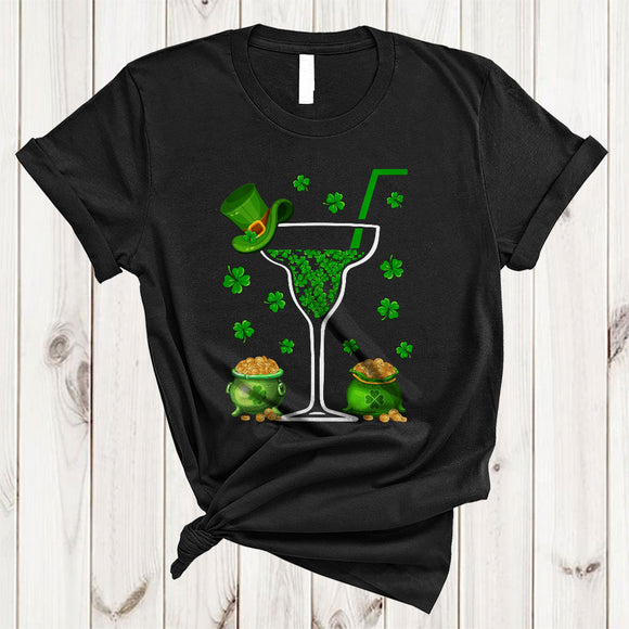 MacnyStore - Irish Cocktail Glasses, Awesome St. Patrick's Day Shamrock Cocktail, Drunk Matching Drinking Team T-Shirt