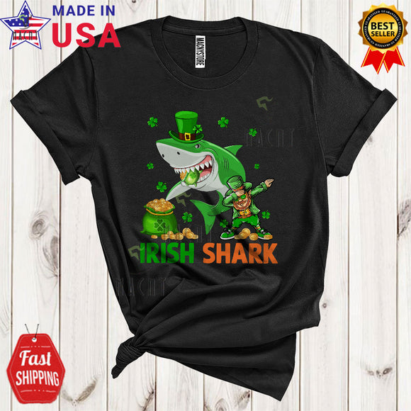 MacnyStore - Irish Shark Cool Funny Happy St. Patrick's Day Shamrocks Leprechaun Shark Eating Pot Of Gold Lover T-Shirt