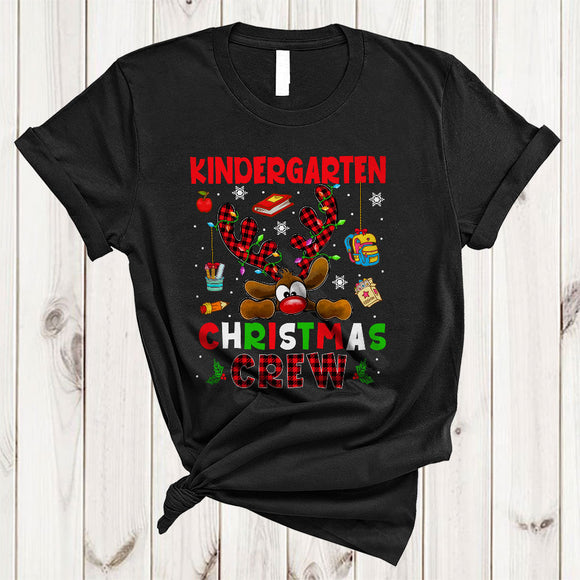 MacnyStore - Kindergarten Christmas Crew, Cute Lovely Plaid Reindeer, Student Teacher X-mas Group T-Shirt