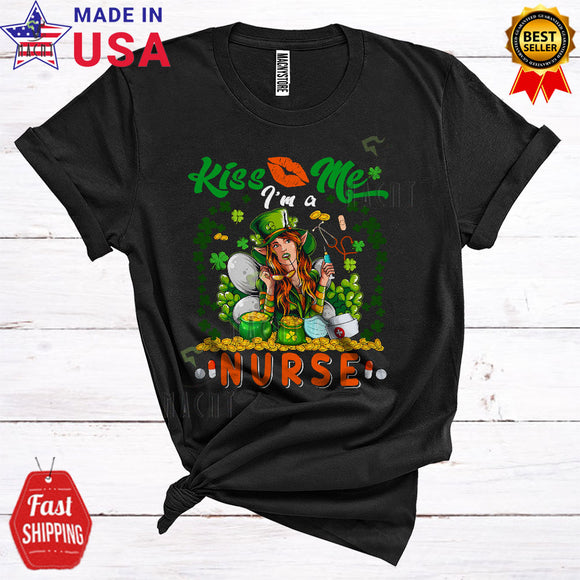 MacnyStore - Kiss Me I'm A Nurse Funny Cute St. Patrick's Day Shamrock Irish Leprechaun Nurse Lover T-Shirt