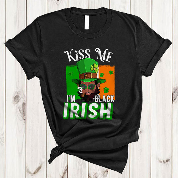 MacnyStore - Kiss Me I'm Black Irish, Amazing St. Patrick's Day Irish Flag African Man, Afro Pride Shamrock T-Shirt