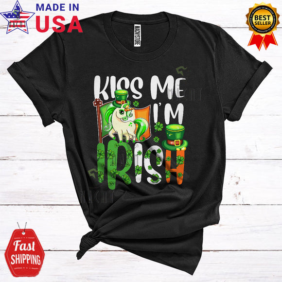MacnyStore - Kiss Me I'm Irish Cute Happy St. Patrick's Day Irish Flag Shamrock Leprechaun Unicorn Lover T-Shirt