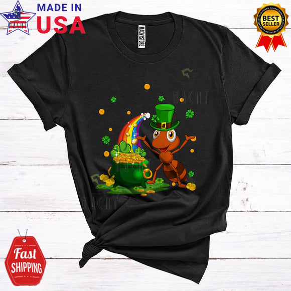 MacnyStore - Leprechaun Ant With Pot Of Gold Coins Cool Cute St. Patrick's Day Insect Animal Rainbow Lover T-Shirt