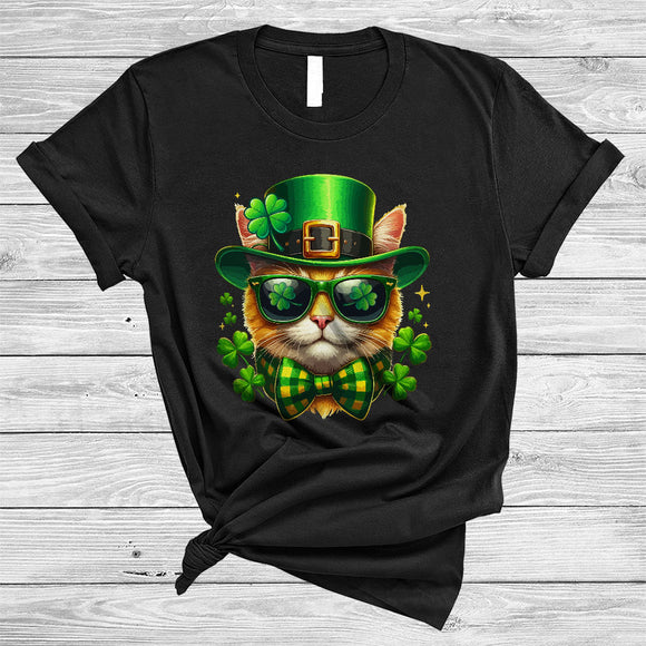 MacnyStore - Leprechaun Cat Wearing Sunglasses, Adorable St. Patrick's Day Cat Lover, Irish Shamrock T-Shirt