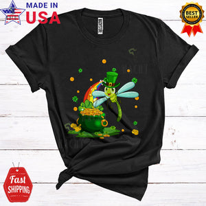 MacnyStore - Leprechaun Dragonfly With Pot Of Gold Coins Cool Cute St. Patrick's Day Insect Animal Rainbow Lover T-Shirt