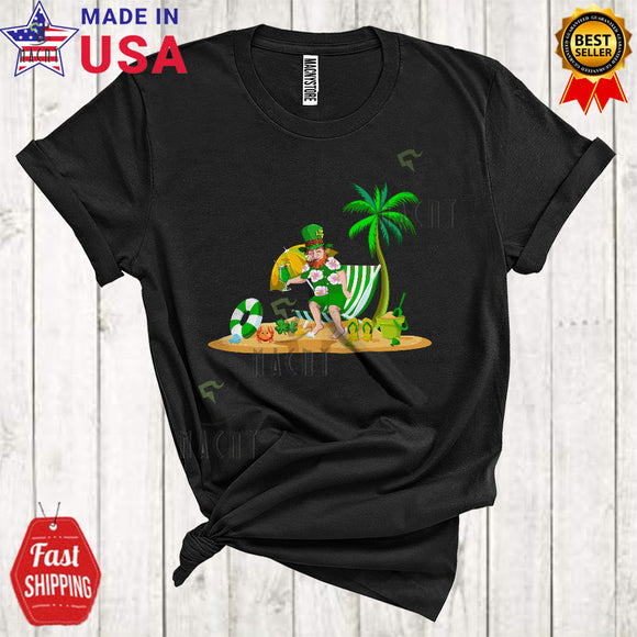 MacnyStore - Leprechaun Hawaiian Drinking Funny Cool St. Patrick's Day Summer Vacation Leprechaun Drinking Hawaii T-Shirt