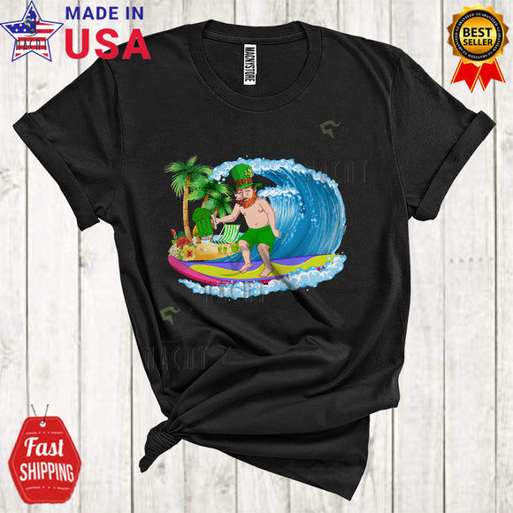 MacnyStore - Leprechaun Hawaiian Surfing Funny Cool St. Patrick's Day Summer Vacation Leprechaun Drinking Hawaii T-Shirt