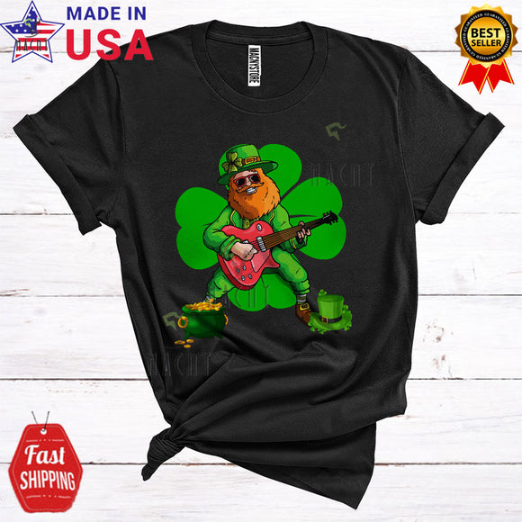 MacnyStore - Leprechaun Playing Guitar Funny Cool St. Patrick's Day Irish Shamrock Musical Instruments Player T-Shirt