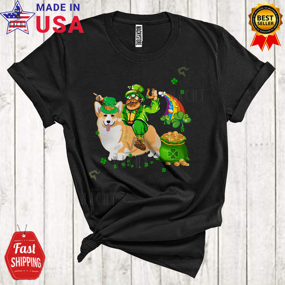 MacnyStore - Leprechaun Riding Corgi Dog Cute Cool St. Patrick's Day Rainbow Shamrocks Dog Lover T-Shirt