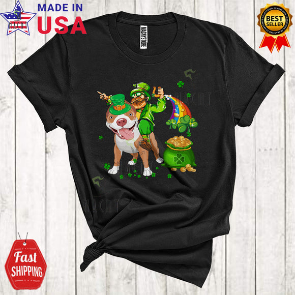 MacnyStore - Leprechaun Riding Pit Bull Dog Cute Cool St. Patrick's Day Rainbow Shamrocks Dog Lover T-Shirt