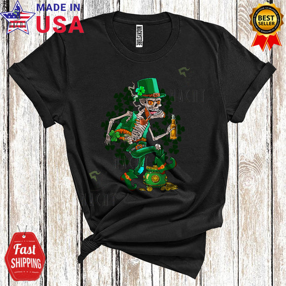 MacnyStore - Leprechaun Skeleton Drinking Funny Cool St. Patrick's Day Skeleton Lover Matching Drinking Team T-Shirt