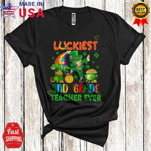 MacnyStore - Luckiest 2nd Grade Teacher Ever Cool Funny St. Patrick's Day Teacher Dabbing Leprechaun Lover T-Shirt