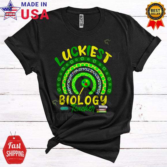 MacnyStore - Luckiest Biology Teacher Cute Funny St. Patrick's Day Shamrocks Rainbow Proud Teacher Lover T-Shirt