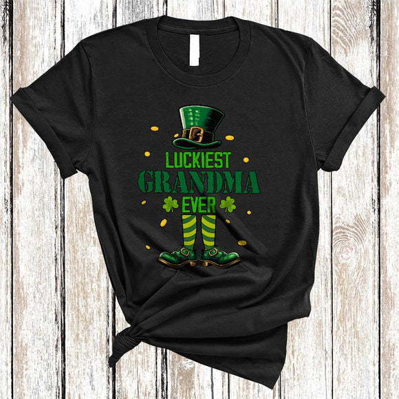 MacnyStore - Luckiest Grandma Ever, Awesome St. Patrick's Day Leprechaun Costume, Family Irish Group T-Shirt