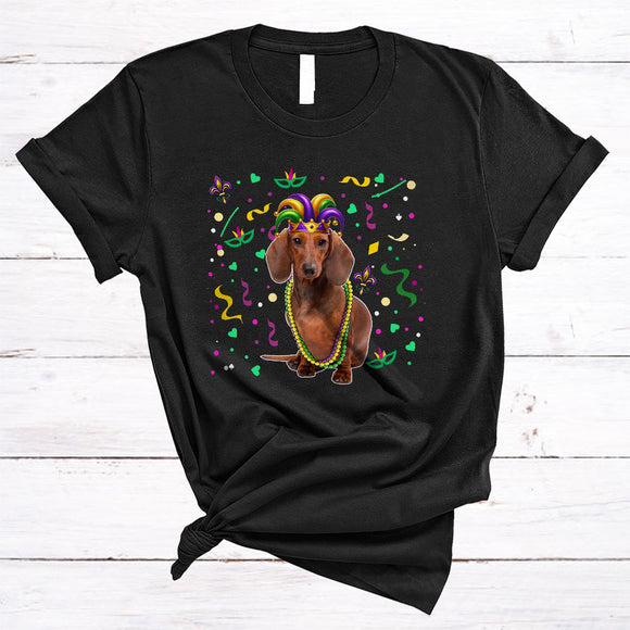 MacnyStore - Mardi Gras Dachshund Wearing Jester Hat Beads, Joyful Mardi Gras Carnival Party, Parade Group T-Shirt