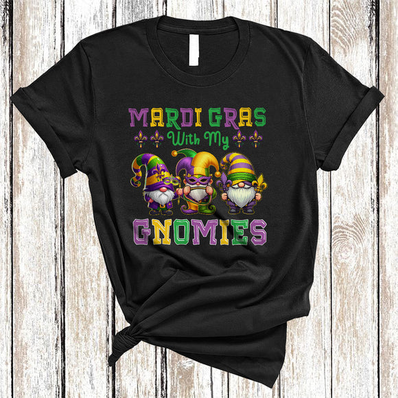 MacnyStore - Mardi Gras With My Gnomies, Lovely Mardi Gras Beads Three Gnomes Parades, Family Group T-Shirt