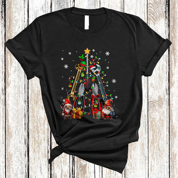MacnyStore - Mechanical Engineering Tools As Christmas Tree, Amazing X-mas Lights Gnomes, Snow Family Group T-Shirt