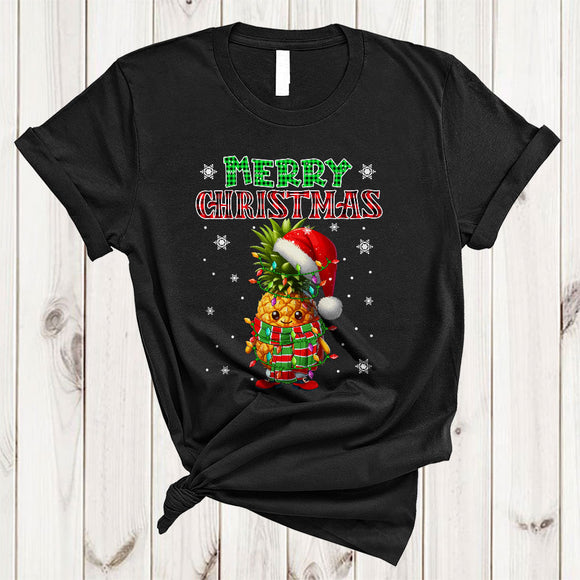 MacnyStore - Merry Christmas, Amazing Christmas Lights Plaid Santa Pineapple, Matching Vegan X-mas Group T-Shirt