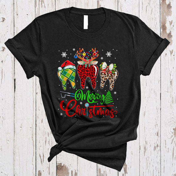 MacnyStore - Merry Christmas, Funny Colorful Three Plaid Tooth, Santa Reindeer Dental Assistant Dentist T-Shirt