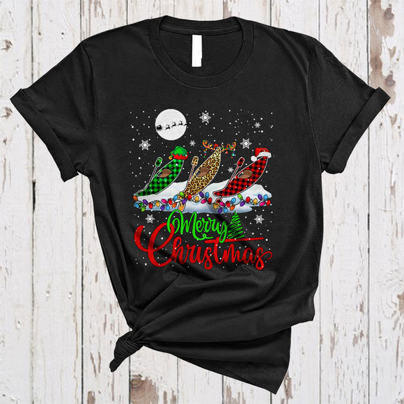 MacnyStore - Merry Christmas, Wonderful X-mas Lights Three Leopard Plaid Kayak Lover, X-mas Family T-Shirt