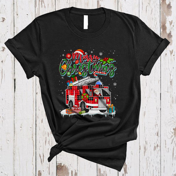 MacnyStore - Merry Christmas, Wonderful X-mas Plaid Santa Driving Fire Truck, Snow Family Group T-Shirt