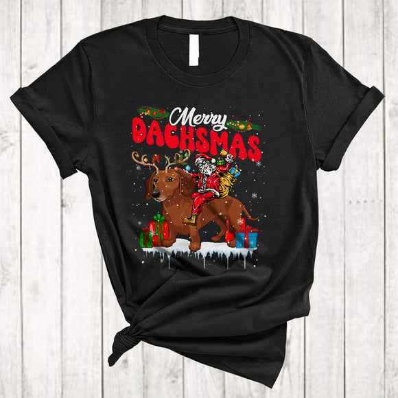 MacnyStore - Merry Dachsmas, Humorous Christmas Lights Santa Riding Dachshund Reindeer, X-mas Animal Lover T-Shirt