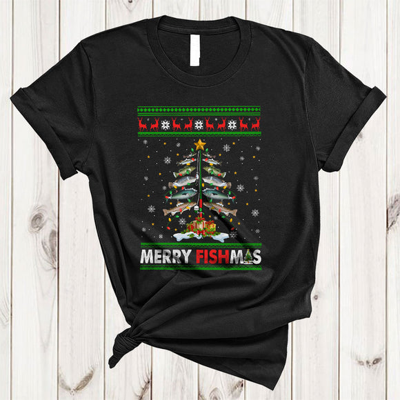 MacnyStore - Merry Fishmas, Humorous Christmas Lights Tree Fishing, X-mas Sweater Fisher Lover T-Shirt