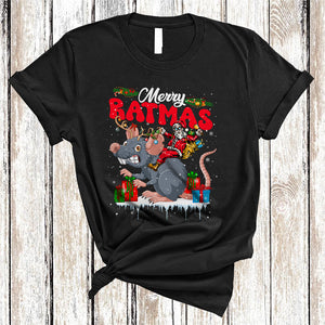 MacnyStore - Merry Ratmas, Lovely Cheerful Christmas Lights Santa Riding Rat Animal Lover, X-mas Family Group T-Shirt