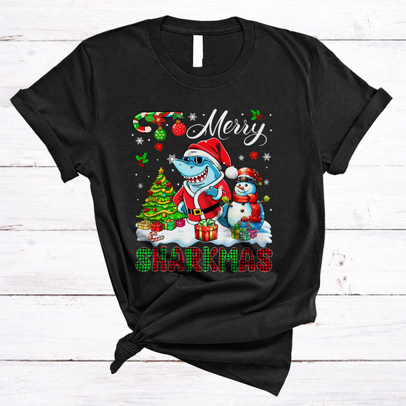 MacnyStore - Merry Sharkmas, Colorful Plaid X-mas Tree Snowman, Christmas Animal Santa Shark Lover T-Shirt