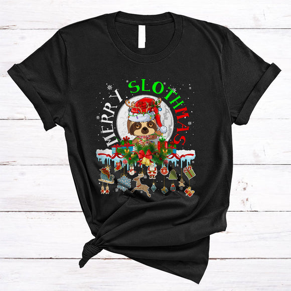 MacnyStore - Merry Slothmas, Adorable Christmas Santa Reindeer Sloth, Matching X-mas Animal Lover T-Shirt