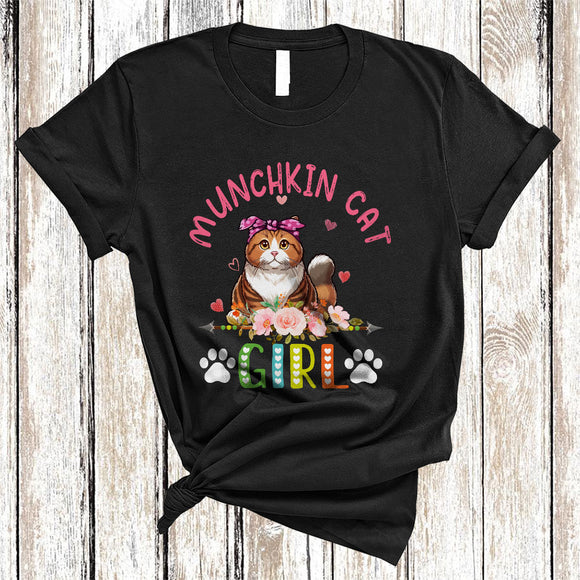 MacnyStore - Munchkin Cat Girl, Amazing Floral Kitten Lover Hearts Flowers, Matching Girls Women Family T-Shirt