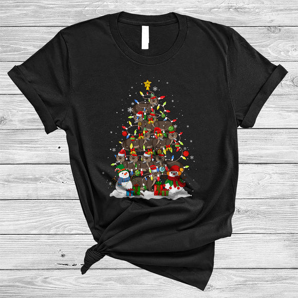 MacnyStore - Muskrat Christmas Tree, Amazing Santa ELF Reindeer Muskrat Animal Lover, Matching X-mas Group T-Shirt