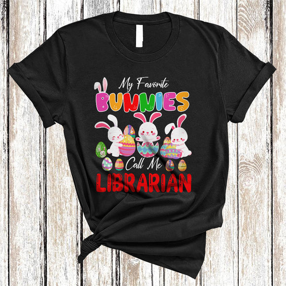 MacnyStore - My Favorite Bunnies Call Me Librarian, Adorable Easter Three Bunnies In Egg, Family Group T-Shirt