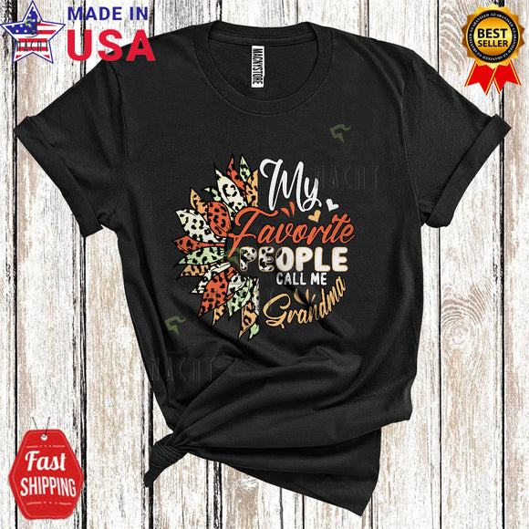 MacnyStore - My Favorite People Call Me Grandma Cute Cool Mother's Day Matching Family Group Leopard Sunflower T-Shirt