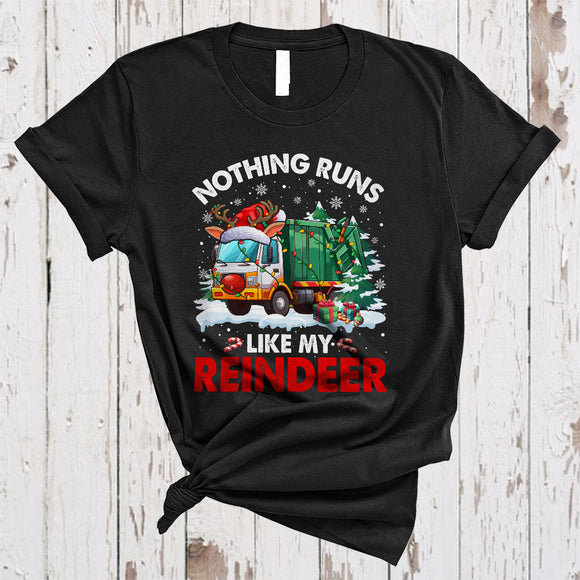 MacnyStore - Nothing Runs Like My Reindeer, Humorous Christmas Santa Reindeer Garbage Truck, X-mas Lights Tree T-Shirt