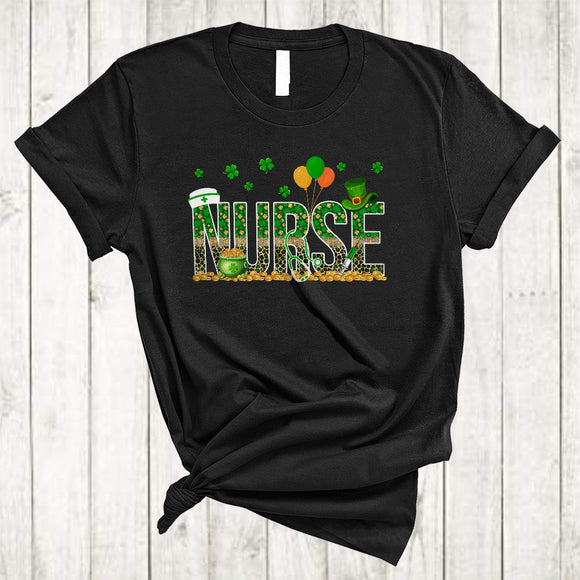 MacnyStore - Nurse, Awesome St. Patrick's Day Leopard Shamrocks Stethoscope, Girls Women Family Group T-Shirt
