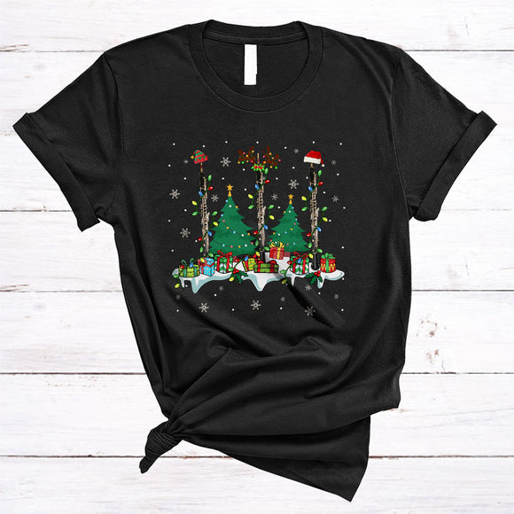 MacnyStore - Oboe With X-mas Tree, Colorful Christmas Musical Instruments Player, X-mas Snow Around T-Shirt