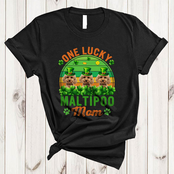 MacnyStore - One Lucky Maltipoo Mom, Lovely St. Patrick's Day Three Leprechaun Dog, Retro Shamrocks T-Shirt